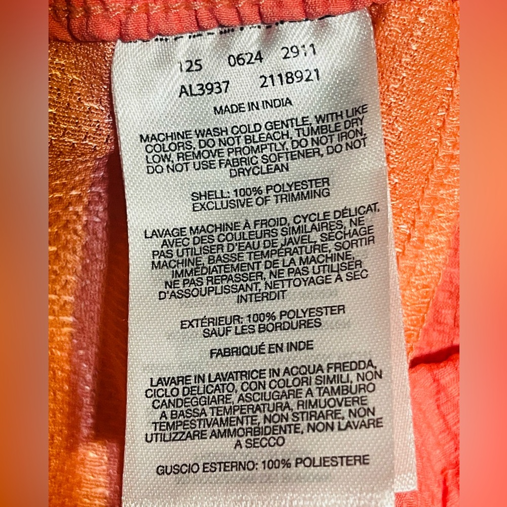 🤩 COLUMBIA Women's Vibrant Pink Cargo Shorts - Picture 4 of 6